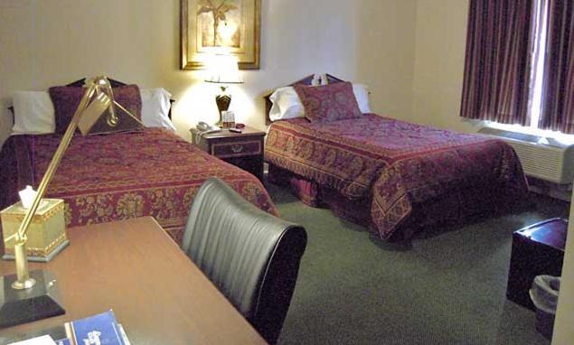 Colonie Inn And Suites لاثام الغرفة الصورة