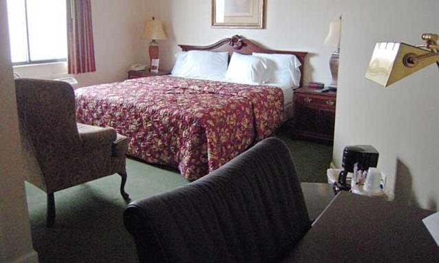 Colonie Inn And Suites لاثام المظهر الخارجي الصورة